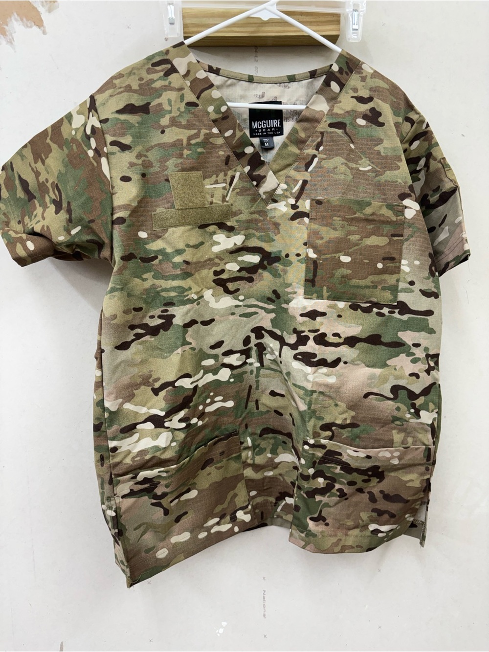 McGuire Gear digital camo scrub top size medium-NWOT